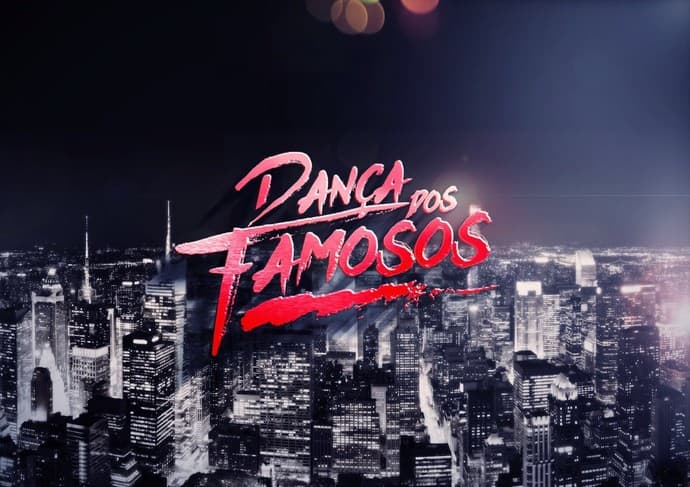 Participante da "Dança dos Famosos" beija professora e explica o motivo