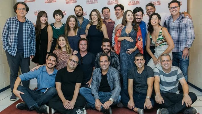 Marcius Melhem revela como equipe do "Tá no Ar" recebeu notícia de indicação ao Emmy
