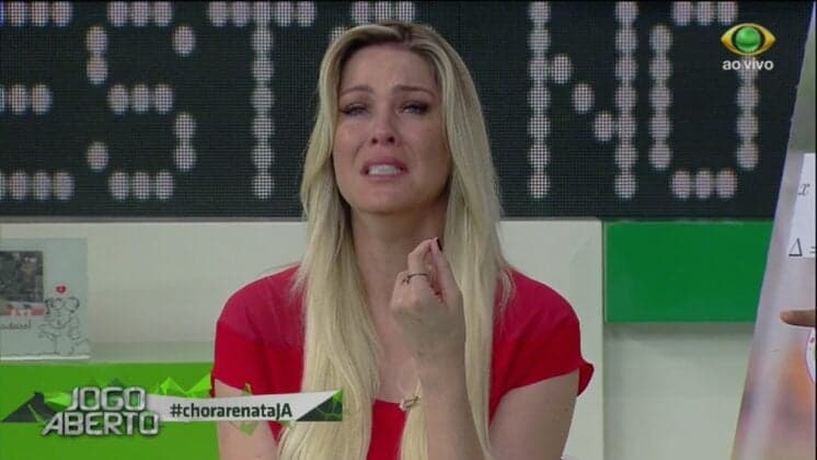 Renata Fan não pede desculpas para jogador do Corinthians e pergunta: "estou falando alguma mentira?”