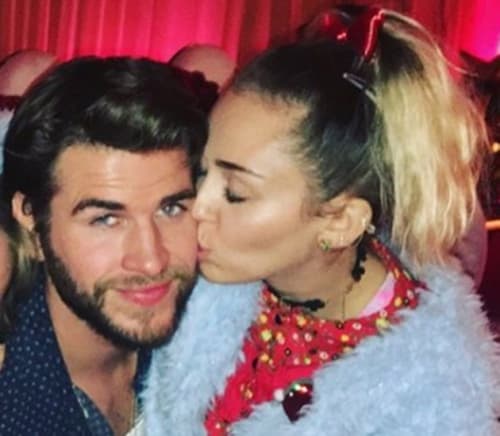 Miley Cyrus tem crise de ciúmes do namorado e contrata espião