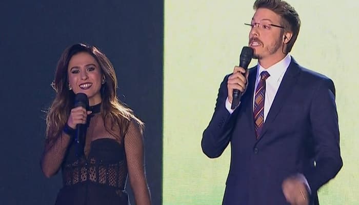 Tatá Werneck sai do "Prêmio Multishow" às pressas por causa de gravação de novela da Globo