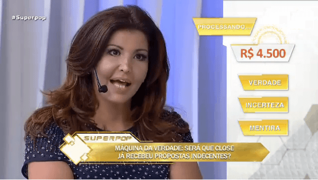 Roberta Close revela bullying de famosa invejosa e massacra ator da Record: "Nem existe mais"