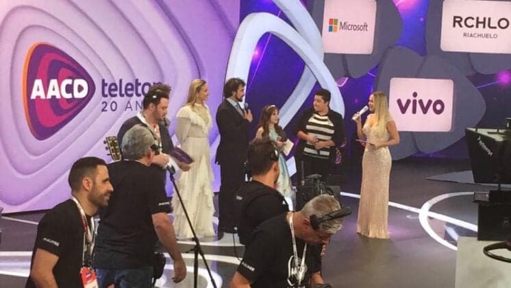 Saiba quem foi a mais mal vestida do Teleton; apresentadora foi eleita a mais bem vestida