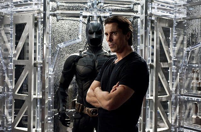 Com "voz do Batman" na chamada, Globo promete exibir filme do herói sem cortes