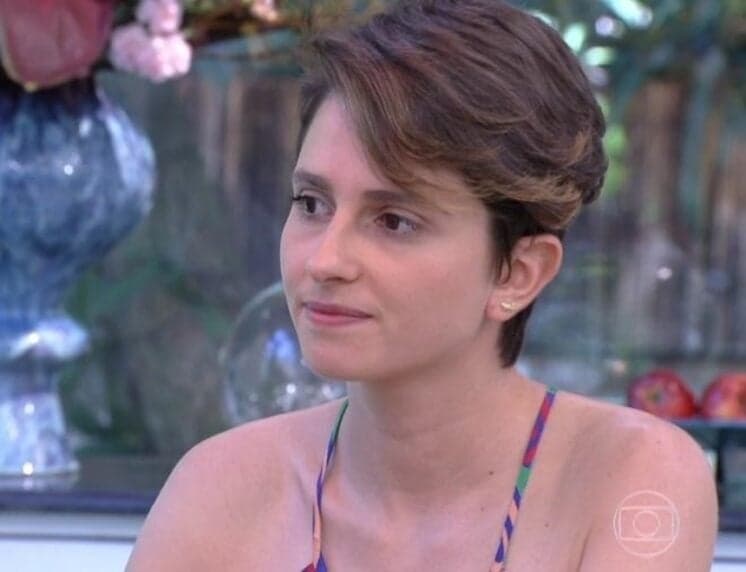 Após Ivana, Carol Duarte viverá prostituta em O Sétimo Guardião e primeira foto surpreende