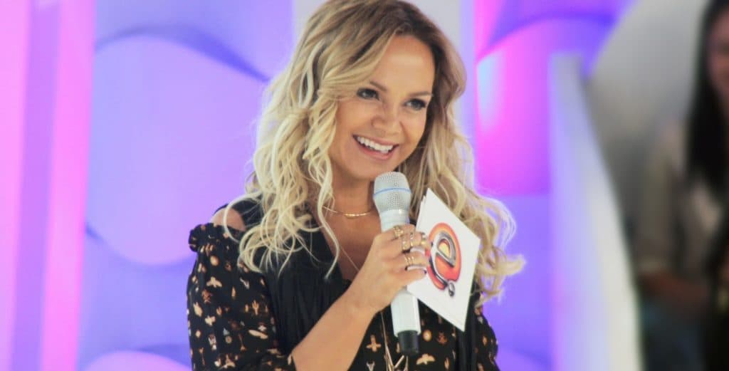 Eliana compartilha registro foto de sua filha Manuela na internet; veja