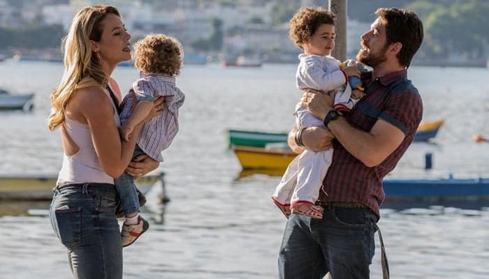 "A Força do Querer": Jeiza e Zeca têm final feliz juntos com dois filhos