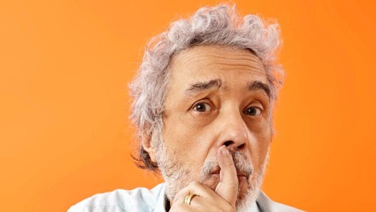 Pedro Paulo Rangel revela ao vivo que já gravou novela completamente pelado