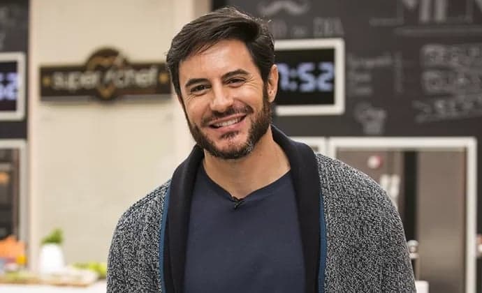 Ricardo Tozzi revela encontro desagradável que teve com coronel no interior do Brasil