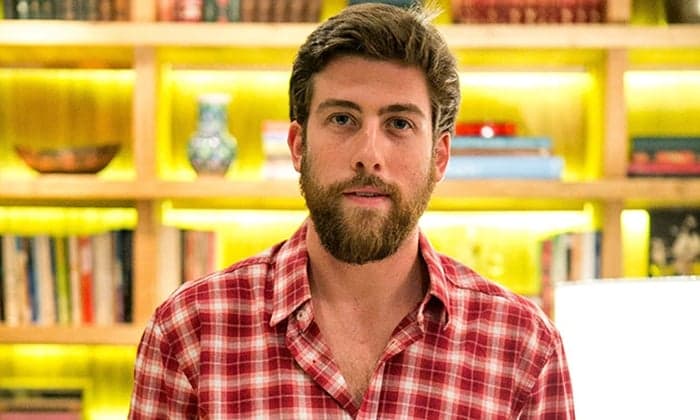 Após participação discreta em "A Força do Querer", Pedro Nercessian ganha nova chance na Globo
