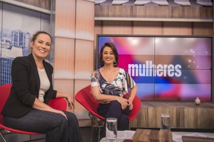 Cátia Fonseca fala sobre ser substituída por Regina Volpato: "Sou fã"