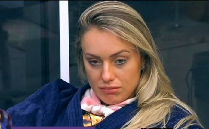 Monick Camargo é eliminada da Fazenda e programa define seus finalistas