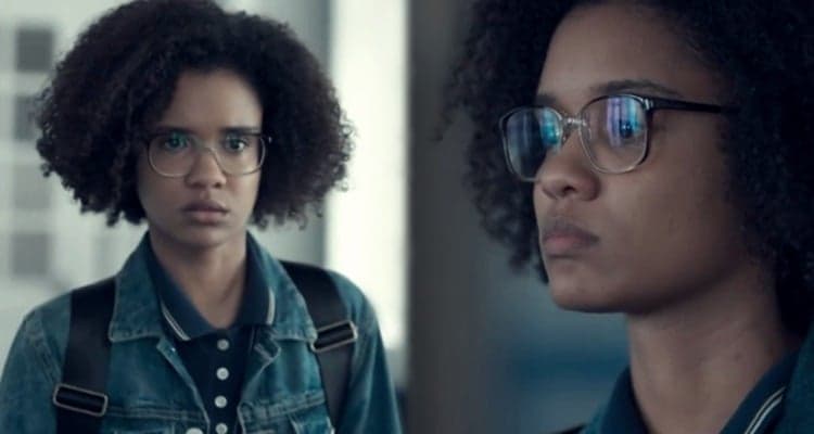 Em fotos paralelas o retrato e perfil de uma jovem negra