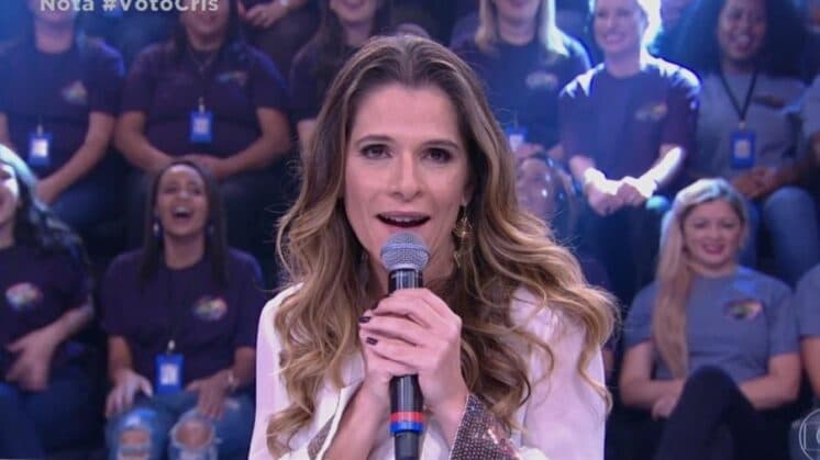 Empolgada com apresentação de atriz, Ingrid Guimarães solta palavrão ao vivo no Faustão
