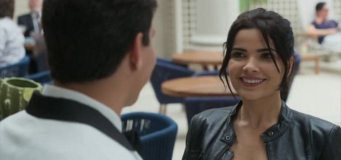Pega Pega: Antônia abandona carreira policial para namorar Júlio