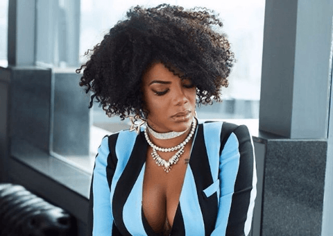 Em ação de marketing, Ludmilla mostra o seu cabelo real e faz mistério