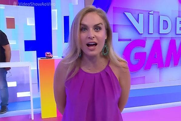 No próprio "Vídeo Show", Angélica comenta sua volta ao programa: "Estava com saudade real"