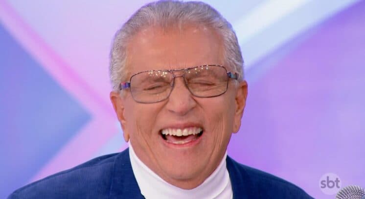 Carlos Alberto de Nóbrega se recusa a citar nome de Andréa Nóbrega no Programa Silvio Santos