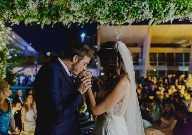 Apresentadora da Globo foi eleita a mais mal vestida em casamento de Fábio Porchat; confira os looks