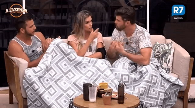 A Fazenda: Marcelo Ié Ié ataca Matheus Lisboa e os dois tem briga feia, aos berros