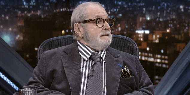 Jô Soares segue sem projetos na Globo e deve permanecer na geladeira
