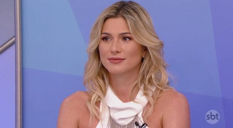 Lívia Andrade faz retrospectiva de 2017 e analisa: "Bem meia-boca"