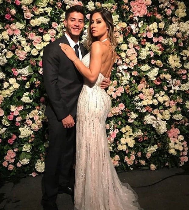 Divulgadas fotos do casamento de Mayra Cardi e Arthur Aguiar