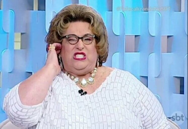 Mamma Bruschetta revela nova cirurgia, diz que vai emagrecer 50kg e quer fazer plástica