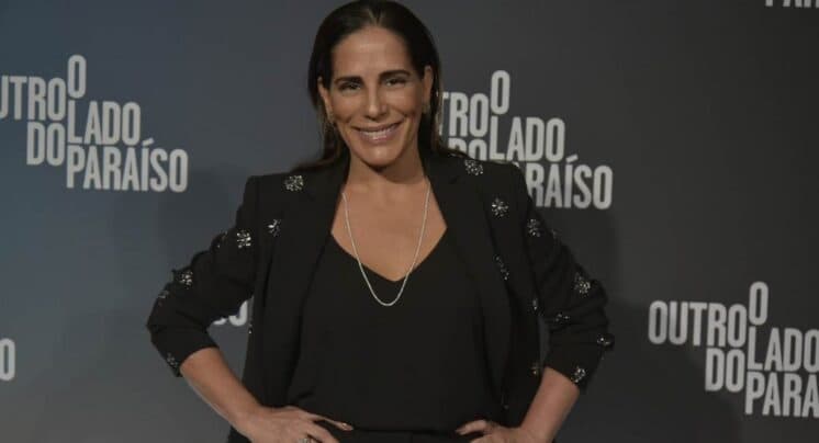 Glória Pires recebe uma fortuna em indenização após processar empresa