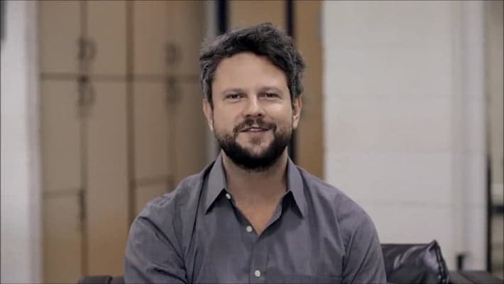 Investimento da Netflix acirra concorrência por atores no Brasil
