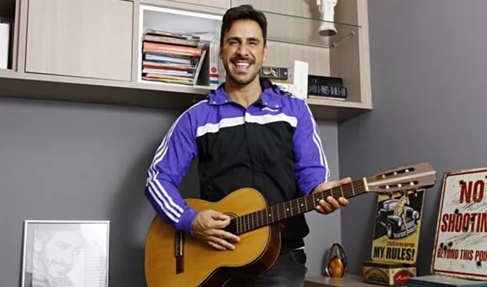 Após investir na carreira de cantor, Julio Rocha acerta seu retorno à Globo