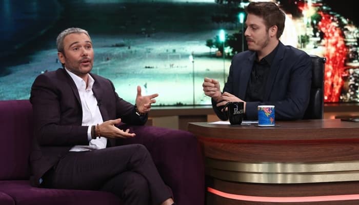 Programa do Porchat vence The Noite e deixa a Record na vice-liderança no Ibope