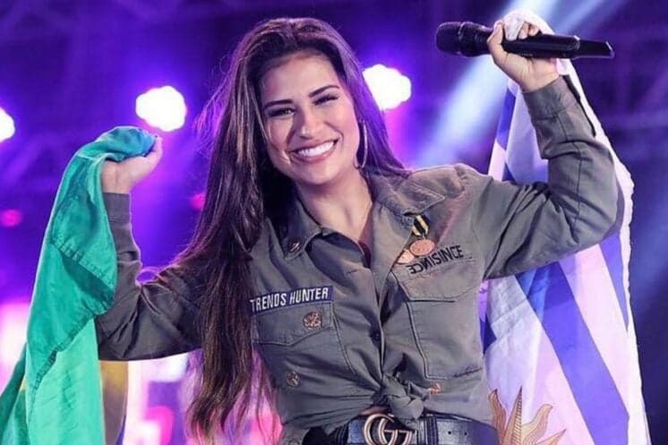 Após fazer shows sozinha, Simone procura meio para descansar e faz desabafo