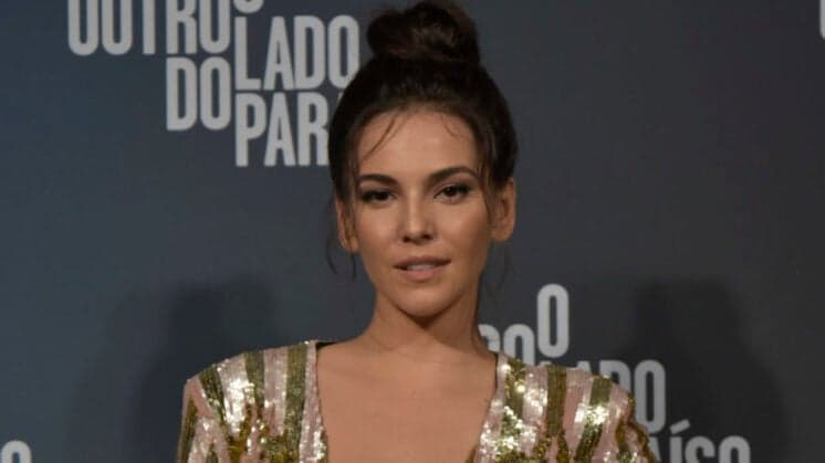 "Difícil entender mulher que aceita", diz Tainá Müller sobre drama em O Outro Lado do Paraíso