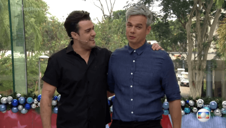 Chorando, Otaviano Costa quebra regra da Globo ao se despedir de Joaquim Lopes no Vídeo Show