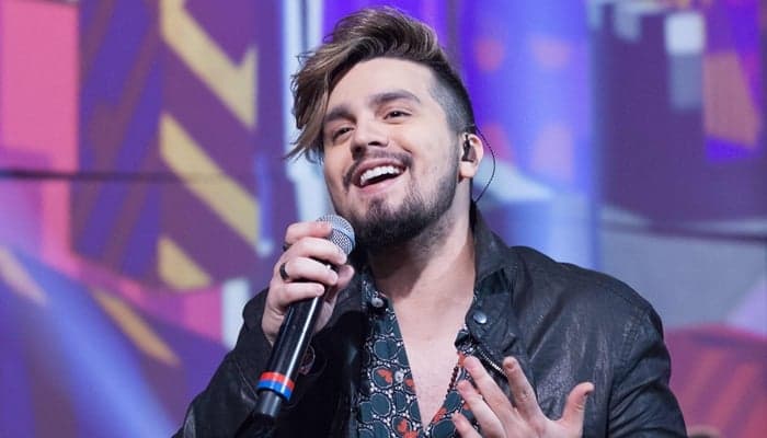 Luan Santana é contratado pela Globo e terá programa na emissora