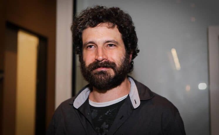 Globo escala Caco Ciocler para nova novela
