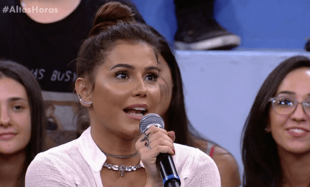 Deborah Secco fala sobre início inesperado na carreira: "Ninguém acreditava"