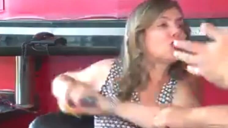 Procuradora agride repórter da Band em Minas Gerais: "Seu ordinário"