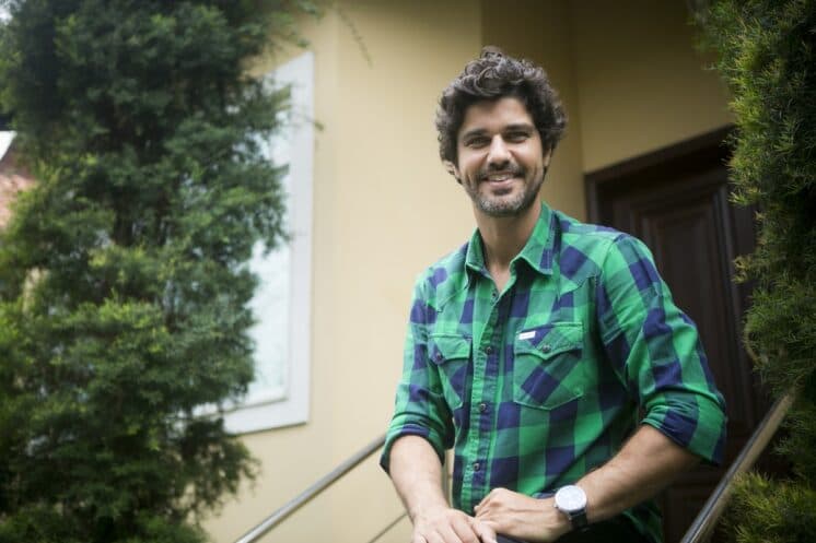 Bruno Cabrerizo, o Inácio de Tempo de Amar, revela defeito e diz o que não gosta de fazer no dia a dia