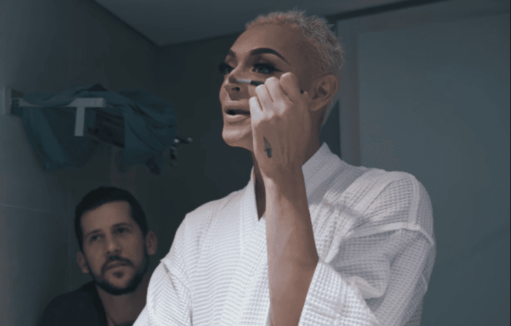 Pabllo Vittar sai em defesa das crianças LGBT: "Ser criança viada é difícil"