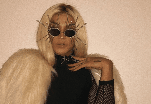 Apresentador ataca Pabllo Vittar e diz que prefere um animal asqueroso