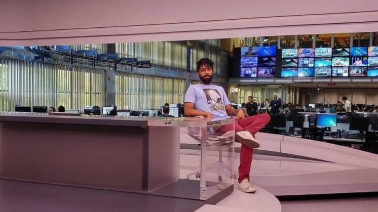 Homem que vazou vídeo de William Waack entra na Globo e tem atitude ousada