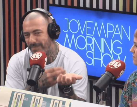 Henrique Fogaça fala sobre suposto affair com Paolla e como lida com as críticas: ‘Tem gente que vem para atacar’