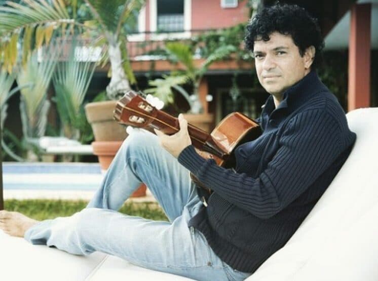 Oi? Jorge Vercillo revela experiência com extraterrestre: "Para ver um ET, se olha no espelho"