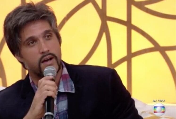 Leo Chaves reaparece na Globo pela primeira vez após polêmica na emissora e faz revelação: "Estava tudo errado"
