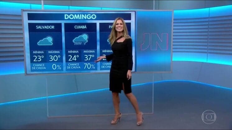 Nova garota do tempo apresenta previsão pela primeira vez ao lado de William Bonner