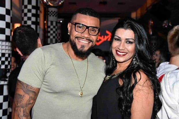Notícia é confirmada e Naldo passará três dias estudando a Bíblia após bater na mulher