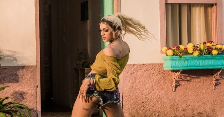Pabllo Vittar se manifesta sobre notícia de que receberia R$ 5 milhões