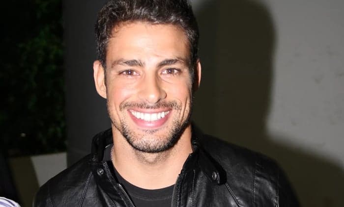 Volta de Cauã Reymond para as novelas vira uma incógnita